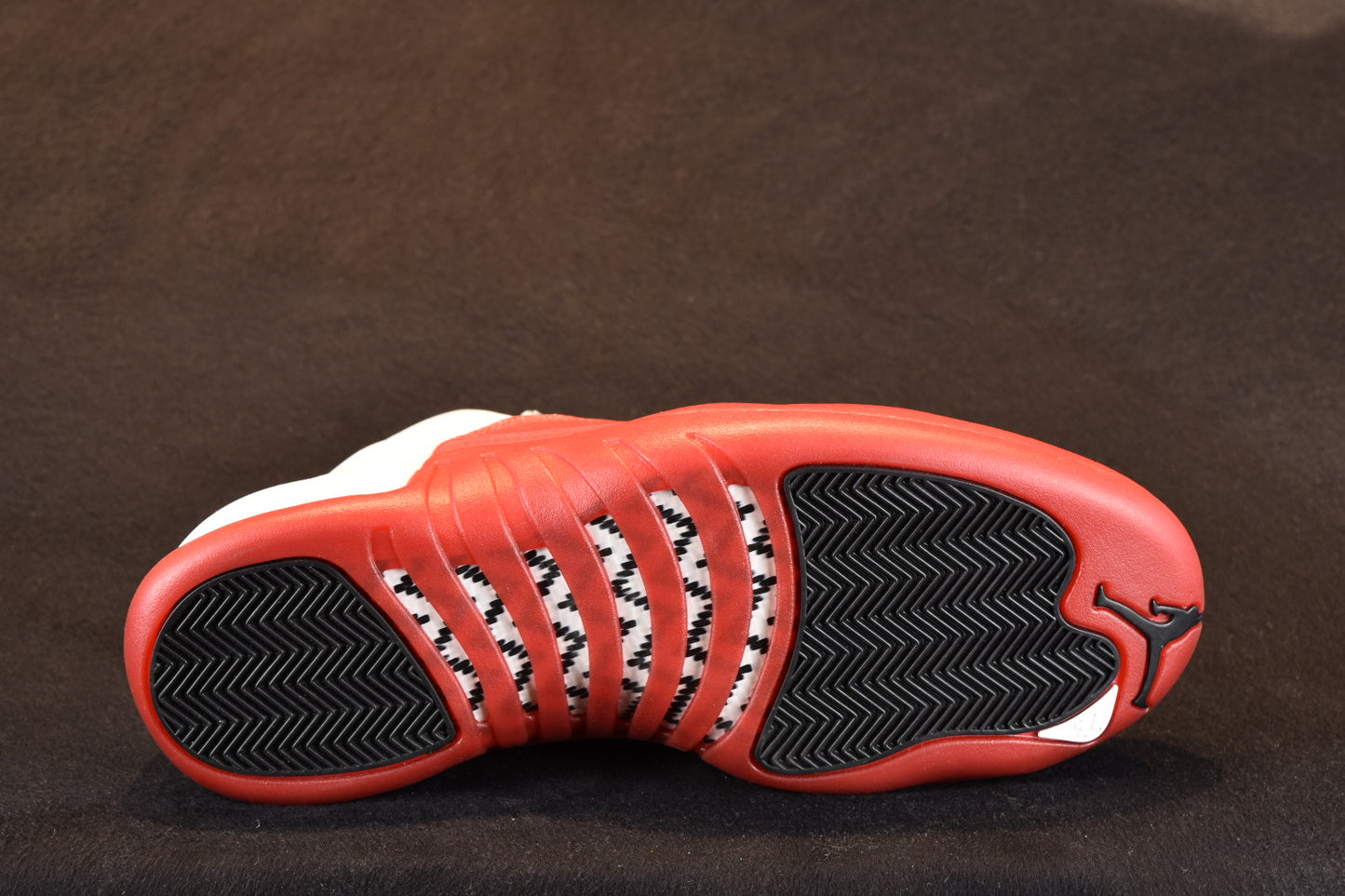 AIR JORDAN 12 RETRO CHERRY 2023