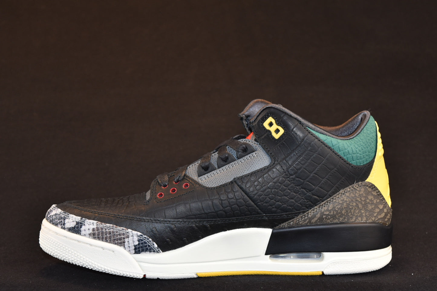 AIR JORDAN 3 RETRO ANIMAL INSTINCT 2.0