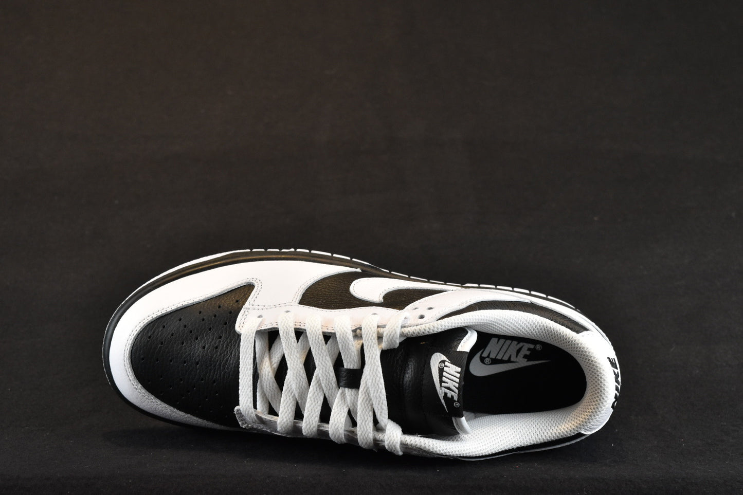 NIKE DUNK LOW REVERSE PANDA
