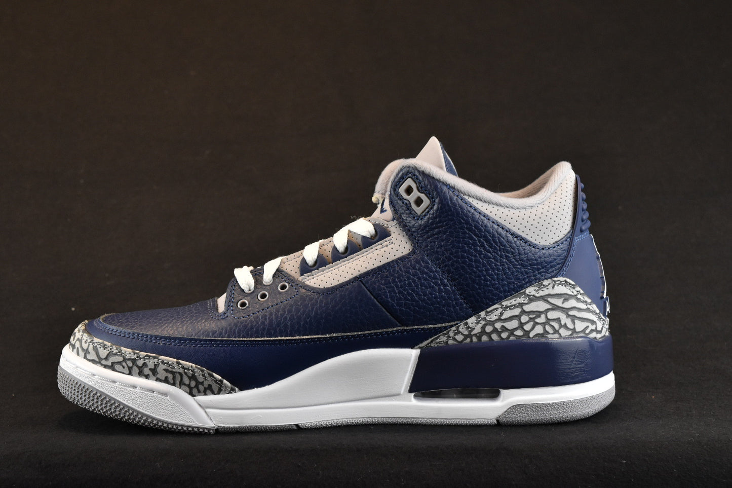 AIR JORDAN 3 RETRO GEORGETOWN