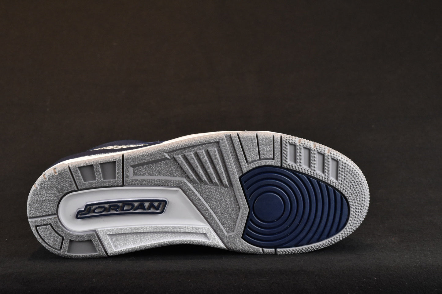 AIR JORDAN 3 RETRO GEORGETOWN