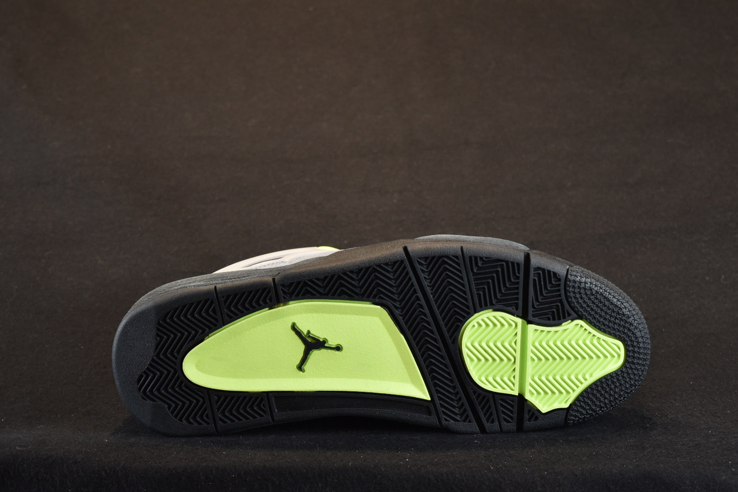 AIR JORDAN 4 RETRO NEON 95