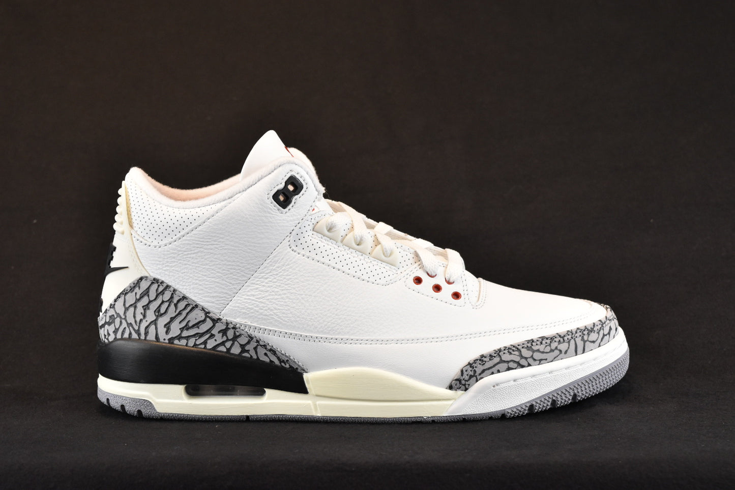 AIR JORDAN 3 RETRO REIMAGINED WHITE CEMENT