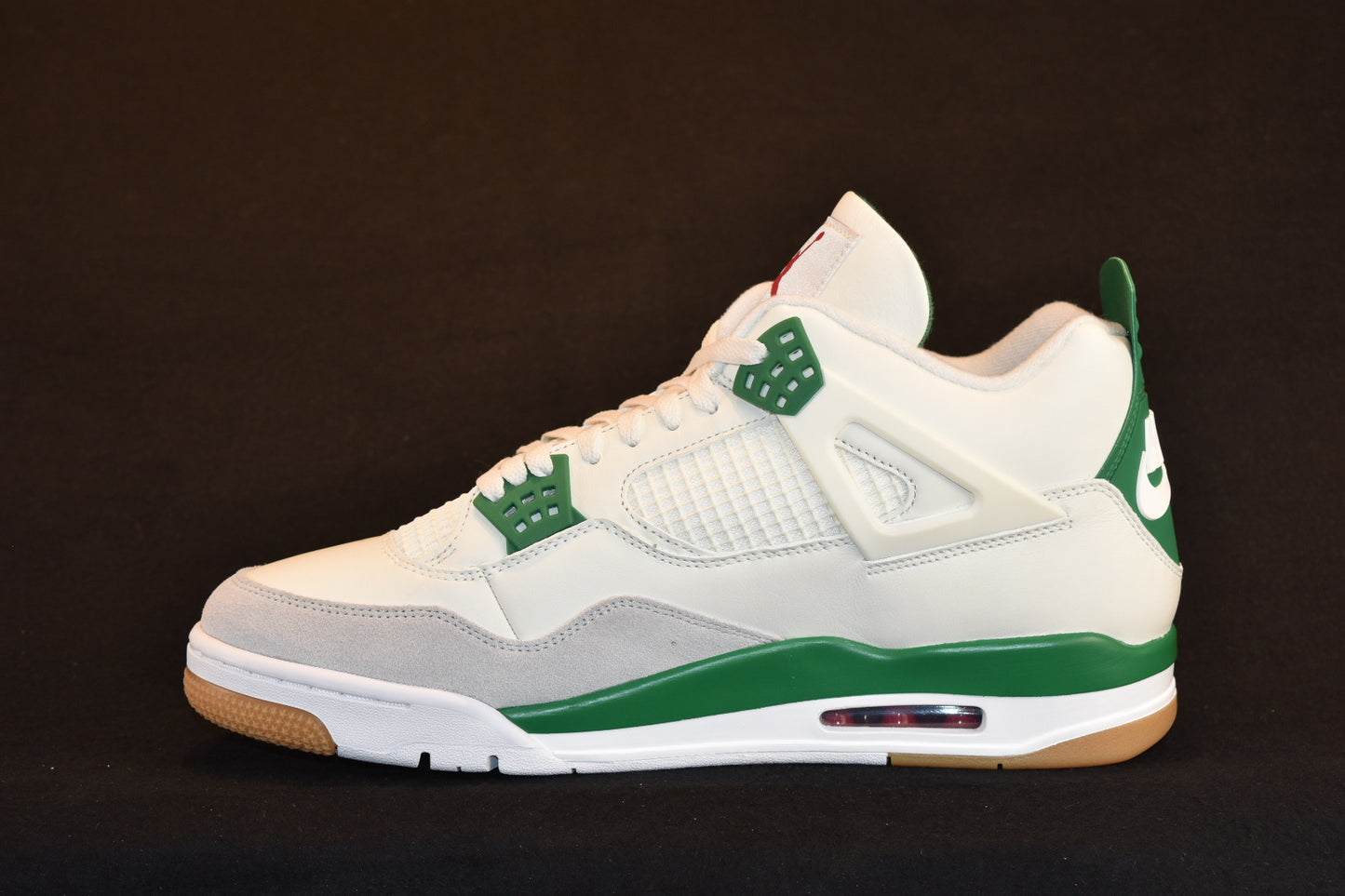 SB AIR JORDAN 4 RETRO PINE GREEN