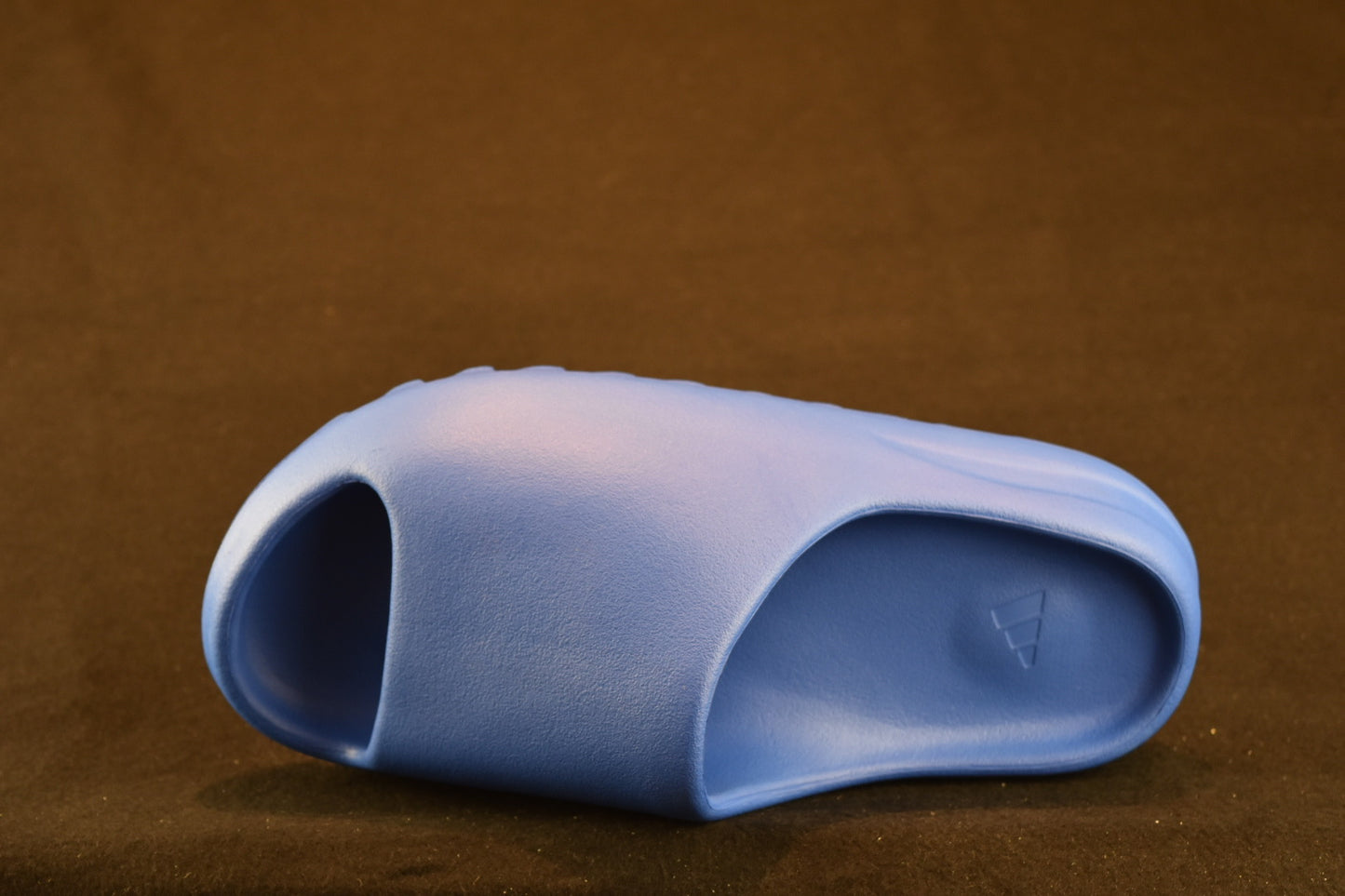 ADIDAS YEEZY SLIDE AZURE