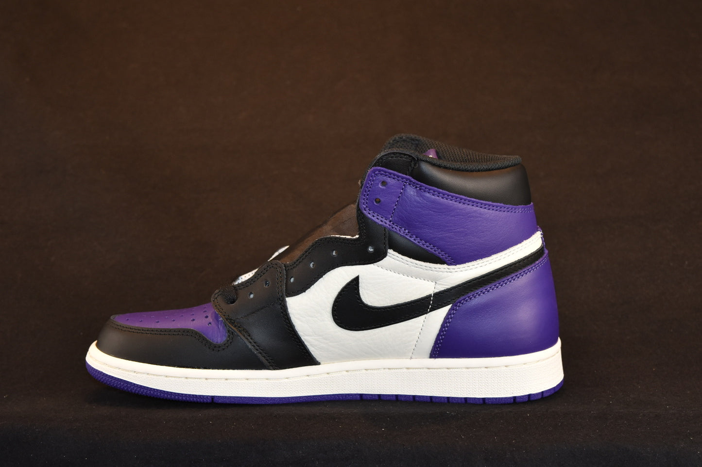 AIR JORDAN 1 RETRO HIGH OG COURT PURPLE 1.0