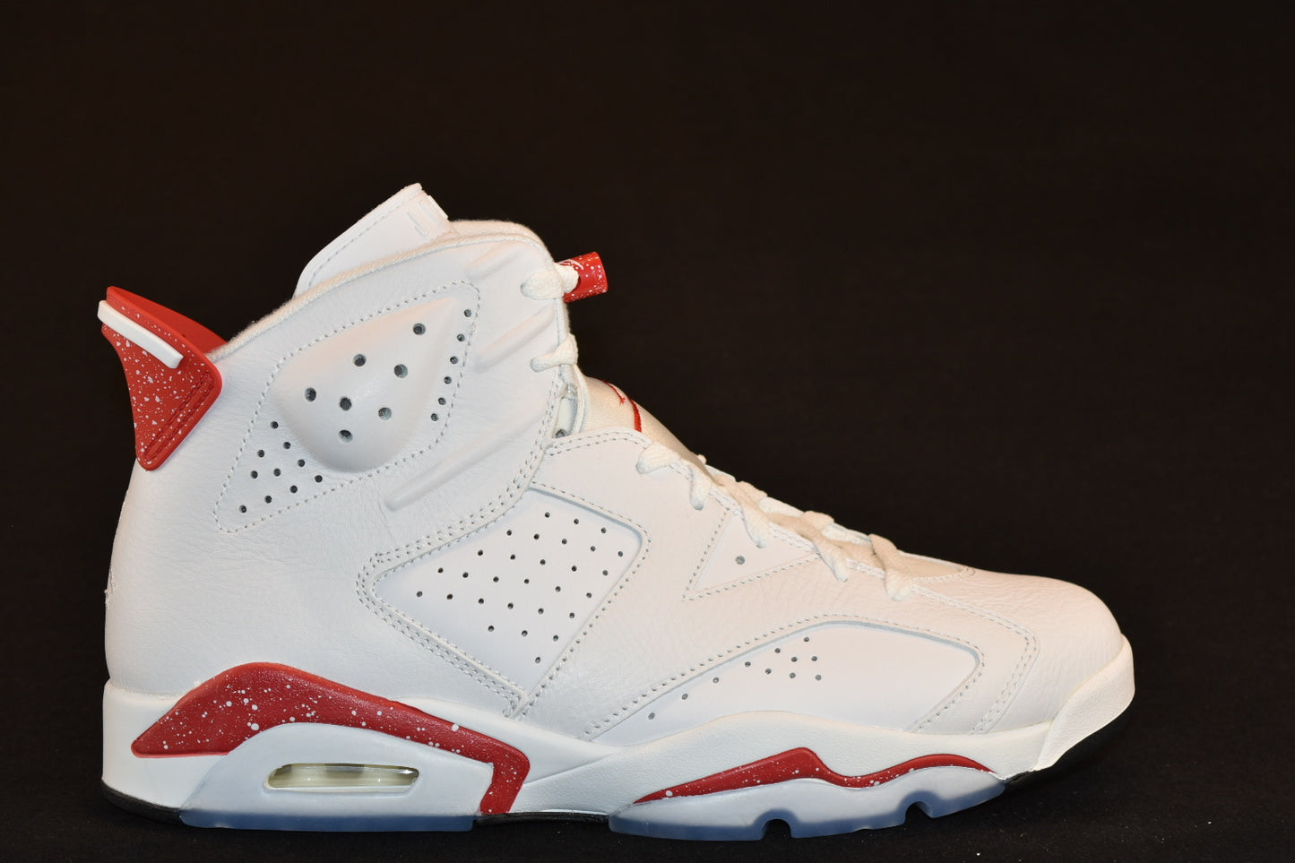 AIR JORDAN 6 RETRO RED OREO