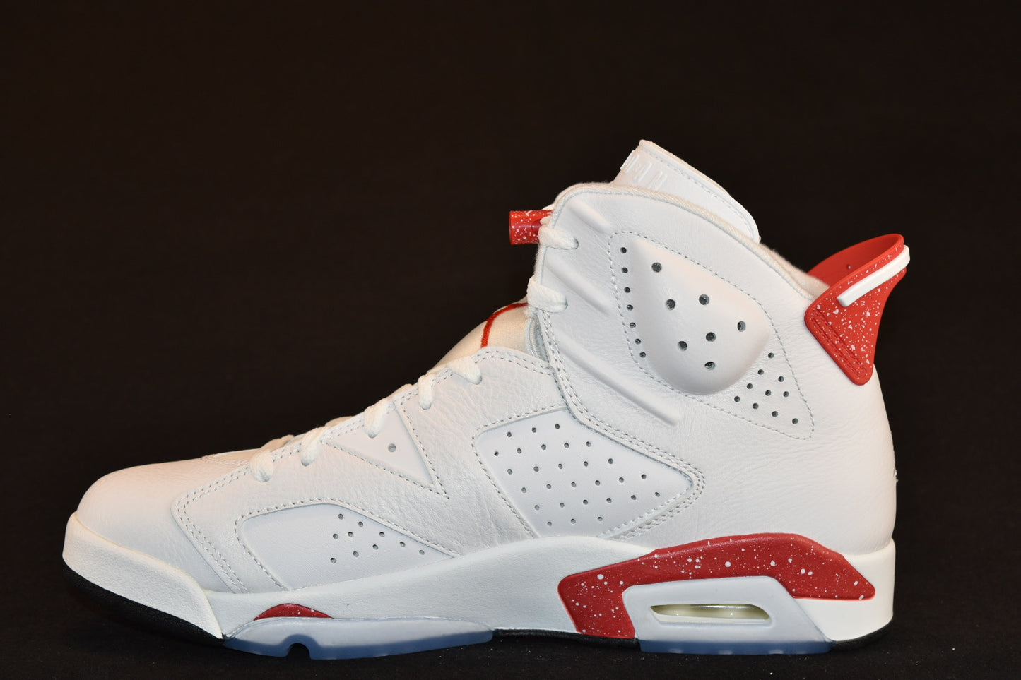 AIR JORDAN 6 RETRO RED OREO