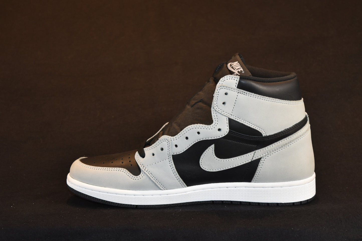 AIR JORDAN 1 RETRO HIGH OG SHADOW 2.0