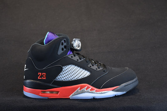 AIR JORDAN 5 RETRO TOP 3